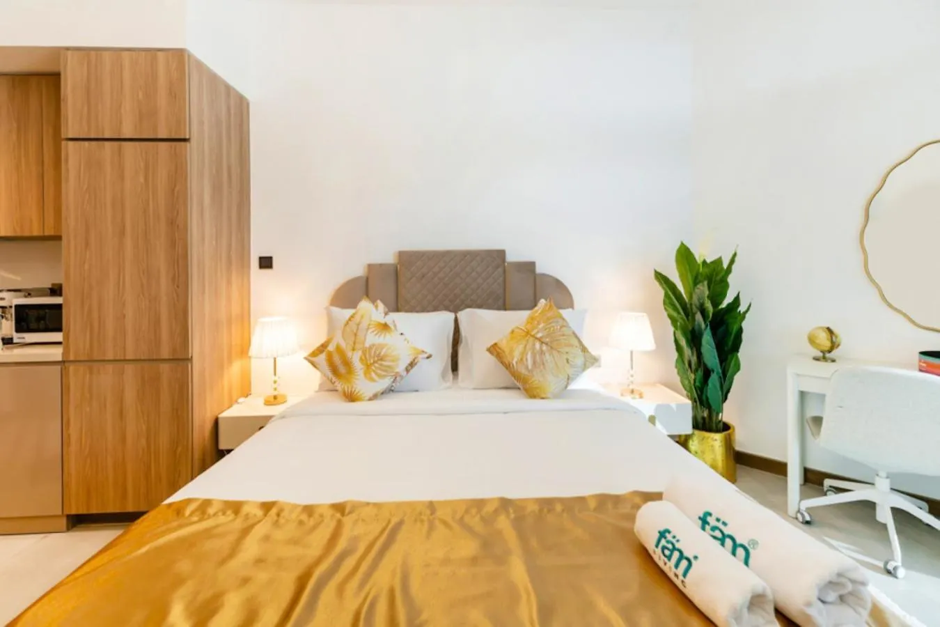 Daire Fam Living - Urban Oasis Studio, Business Bay Dubai