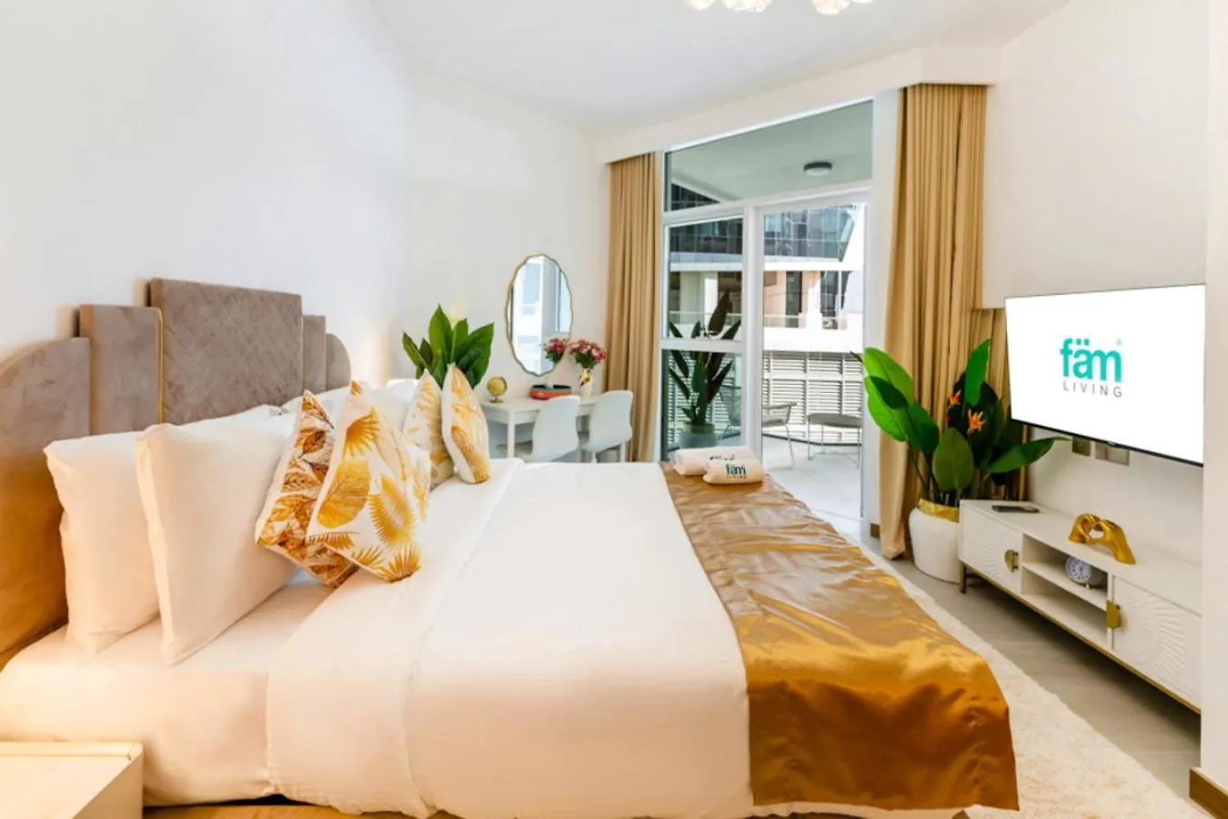 Fam Living - Urban Oasis Studio, Business Bay Dubai Daire